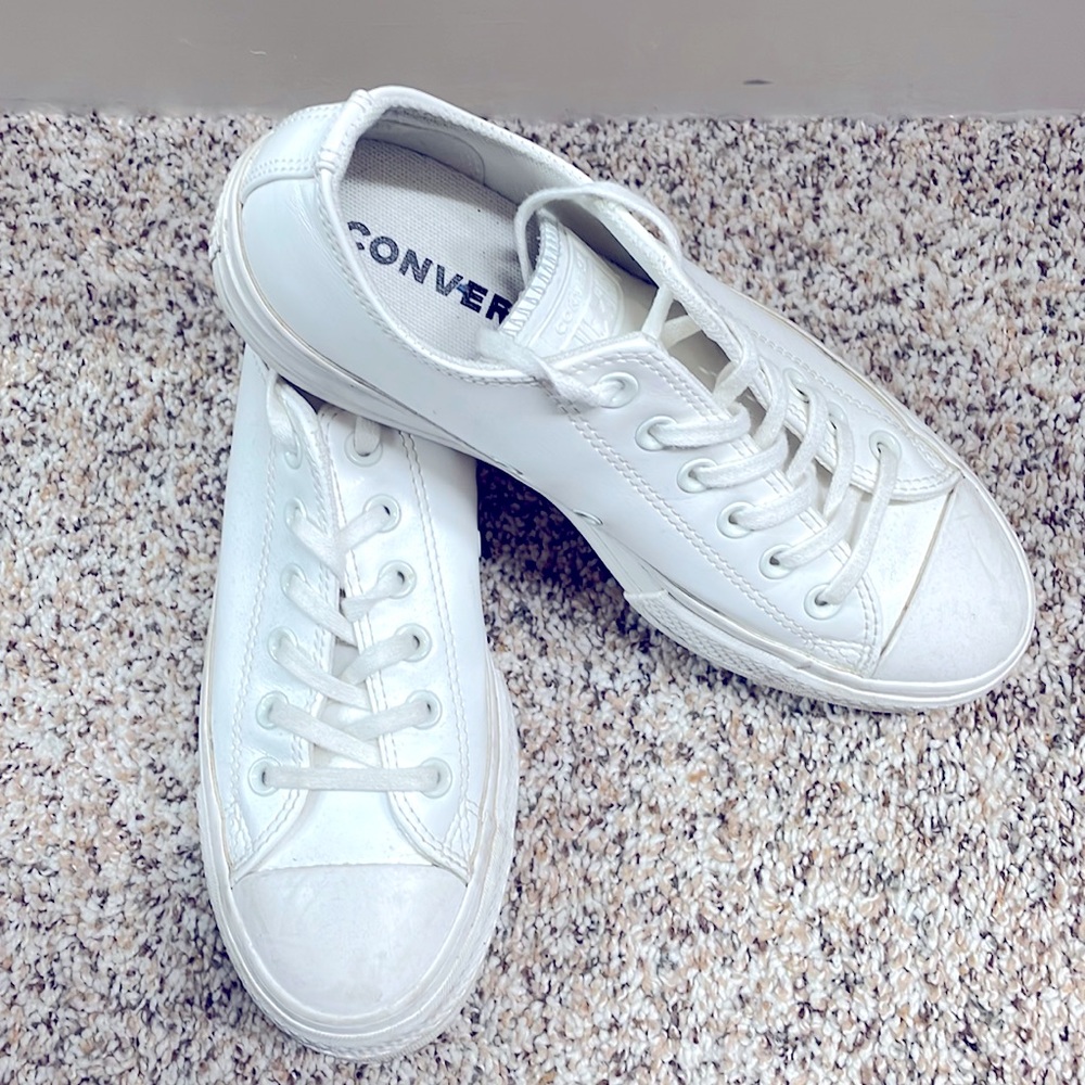 Converse Low top platform